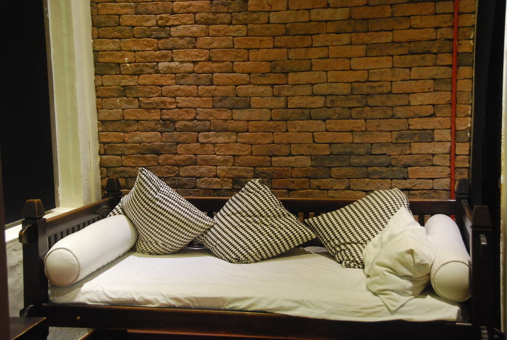 Cube Boutique Capsule Hotel At Kampong Glam Singapore Exterior photo