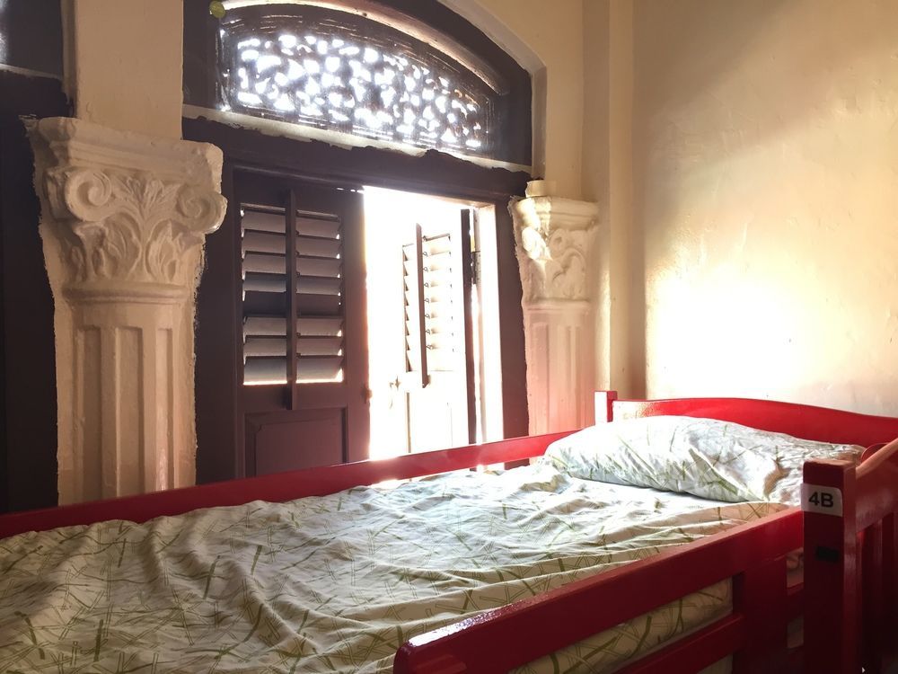 Cube Boutique Capsule Hotel At Kampong Glam Singapore Exterior photo