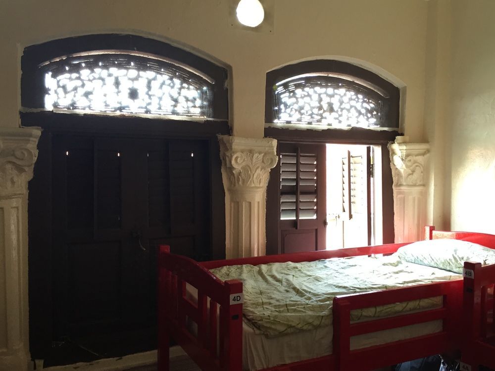 Cube Boutique Capsule Hotel At Kampong Glam Singapore Exterior photo