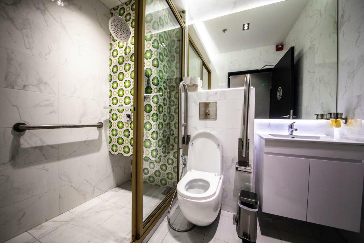 Cube Boutique Capsule Hotel At Kampong Glam Singapore Exterior photo