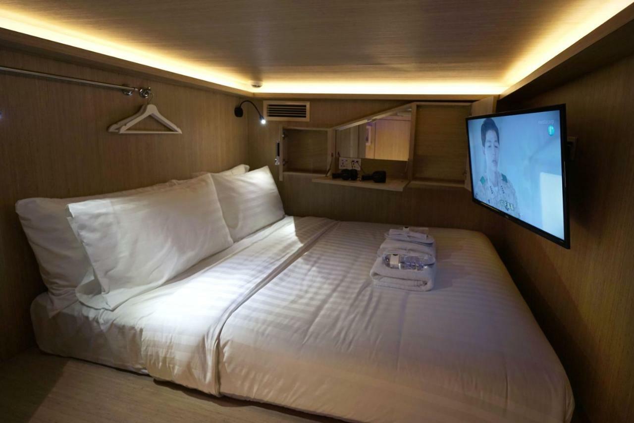 Cube Boutique Capsule Hotel At Kampong Glam Singapore Exterior photo