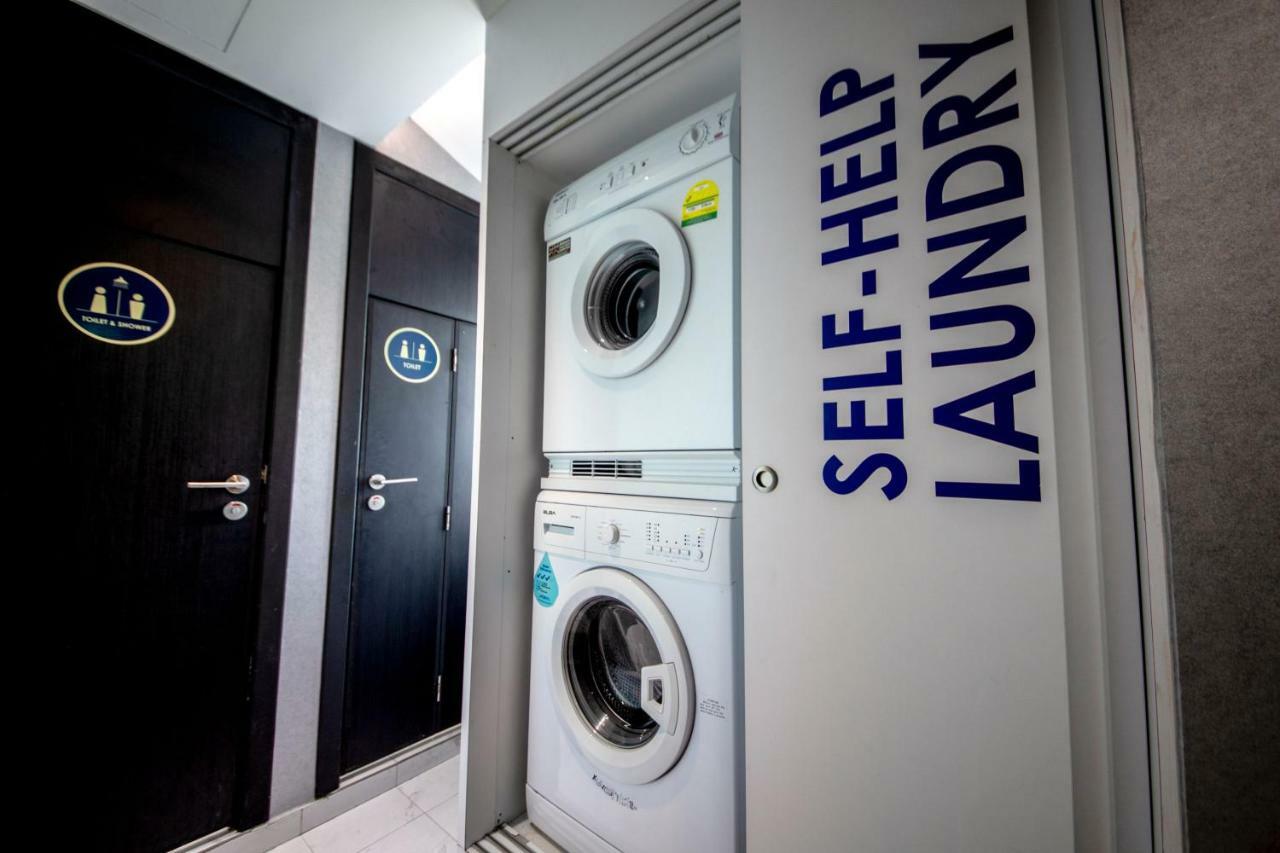 Cube Boutique Capsule Hotel At Kampong Glam Singapore Exterior photo